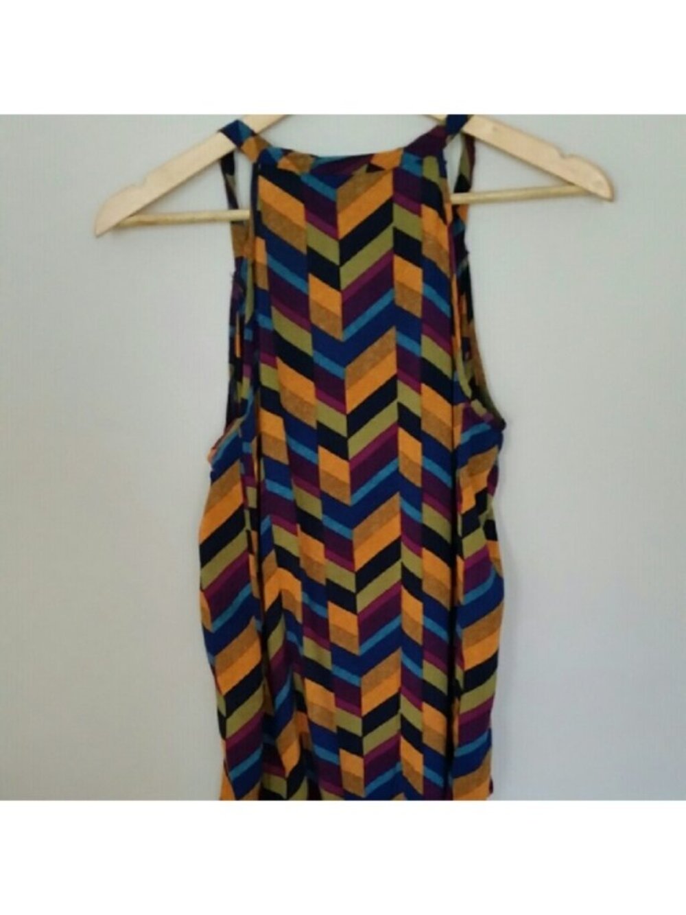 Patterned Top - Picture 4 of 4